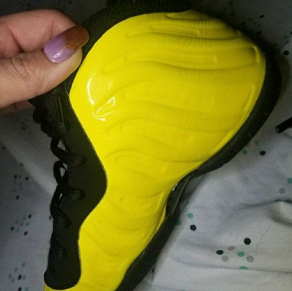 Kids yellow foamposites - Picture 4 of 5
